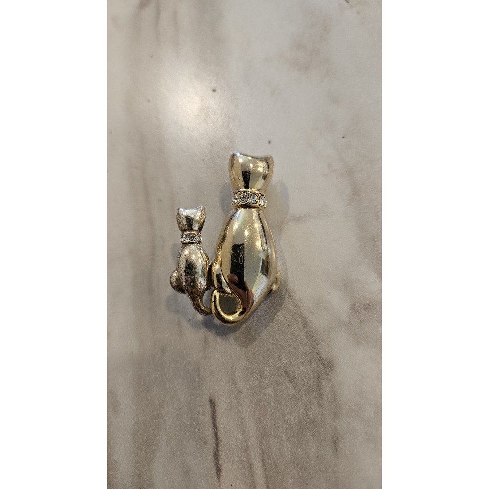 Vintage Two Kitty Cat  Rhinestone Collar Two Tone Silver Gold Tone Pin Brooch